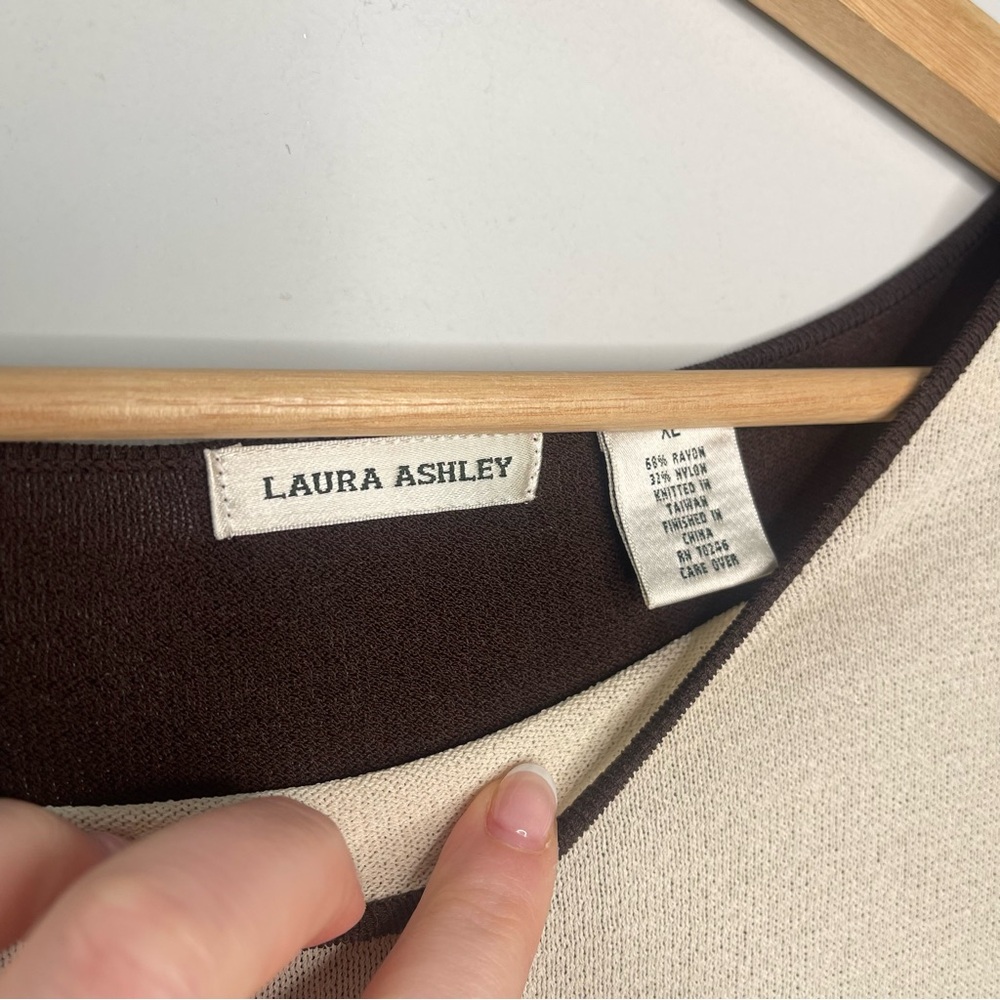 Laura Ashley Crew Neck Long Sleeve Sweater (X-Large) - Picture 5 of 5